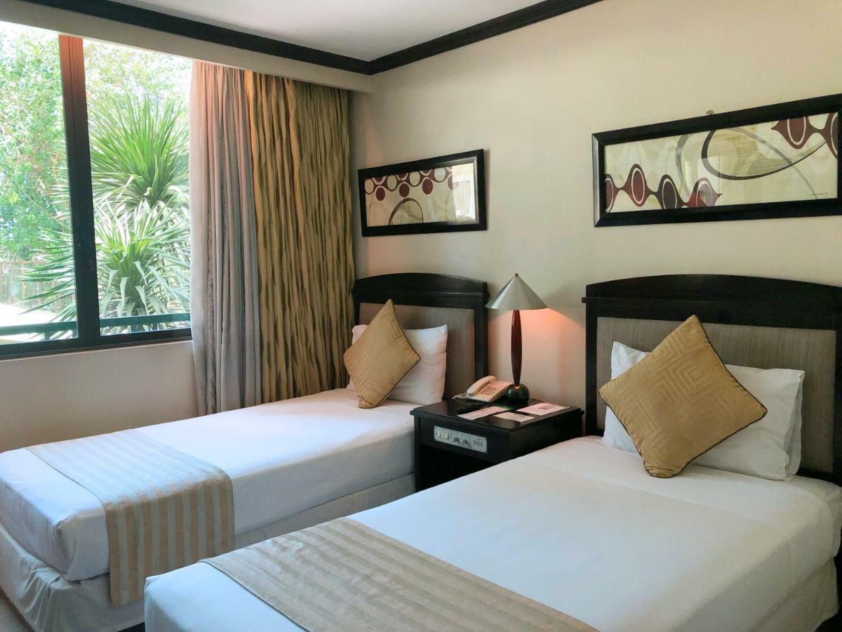 Tower Inn Makati Business Hotel San Pedro Makati Eksteriør billede